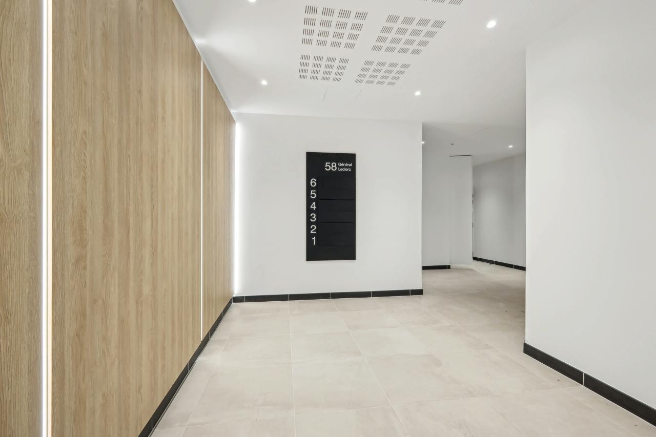 Bureau Bourg-la-Reine 3685m² Location bureau Bourg-la-Reine Hauts-de-Seine OLBUR2426171 2